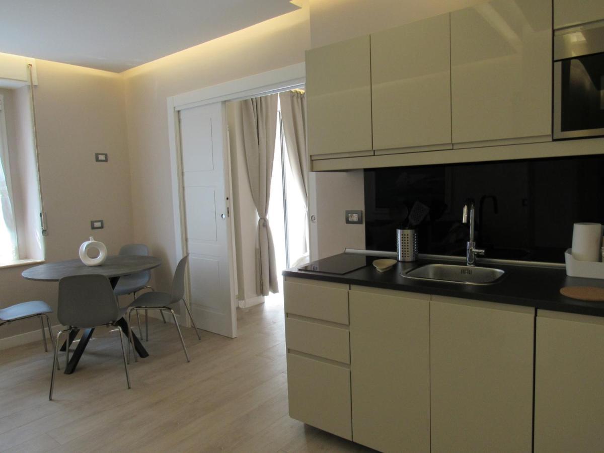 Viola'S Home Неаполь Экстерьер фото